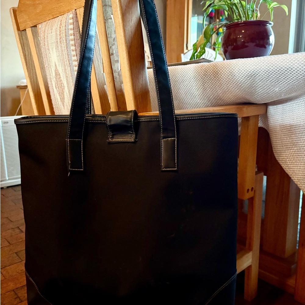 Audi Black Tote Bag - Picture 2 of 6